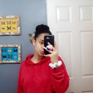 Meet your Posher, Kaci